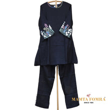 Load image into Gallery viewer, Black Linen Hand Embroiered kurta