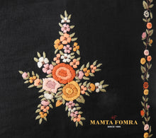 Load image into Gallery viewer, Hand embroidered pure linen cushion