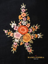 Load image into Gallery viewer, Hand embroidered pure linen cushion