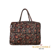 Load image into Gallery viewer, Maroon stylish bag