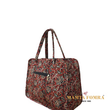 Load image into Gallery viewer, Maroon stylish bag