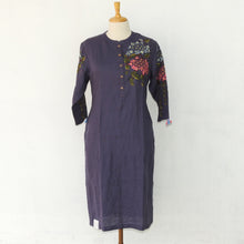 Load image into Gallery viewer, Berry blue straight cut kurta with detailed shoulder embroidery