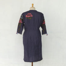 Load image into Gallery viewer, Berry blue straight cut kurta with detailed shoulder embroidery