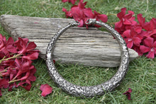 Load image into Gallery viewer, Hasli