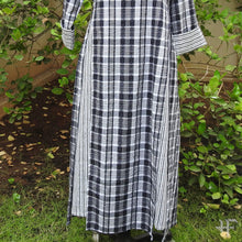 Load image into Gallery viewer, Black Seersucker Double Slit Dress