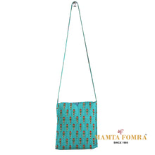 Load image into Gallery viewer, Pure cotton green hand bag
