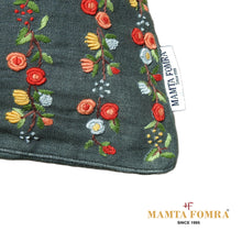 Load image into Gallery viewer, Hand embroidered pure linen cushion cover
