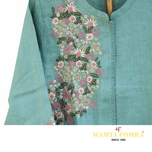 Load image into Gallery viewer, Pure linen embroidery kurta
