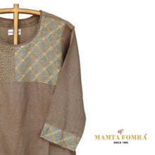 Load image into Gallery viewer, Pure Linen Hand Embroidery Kurta
