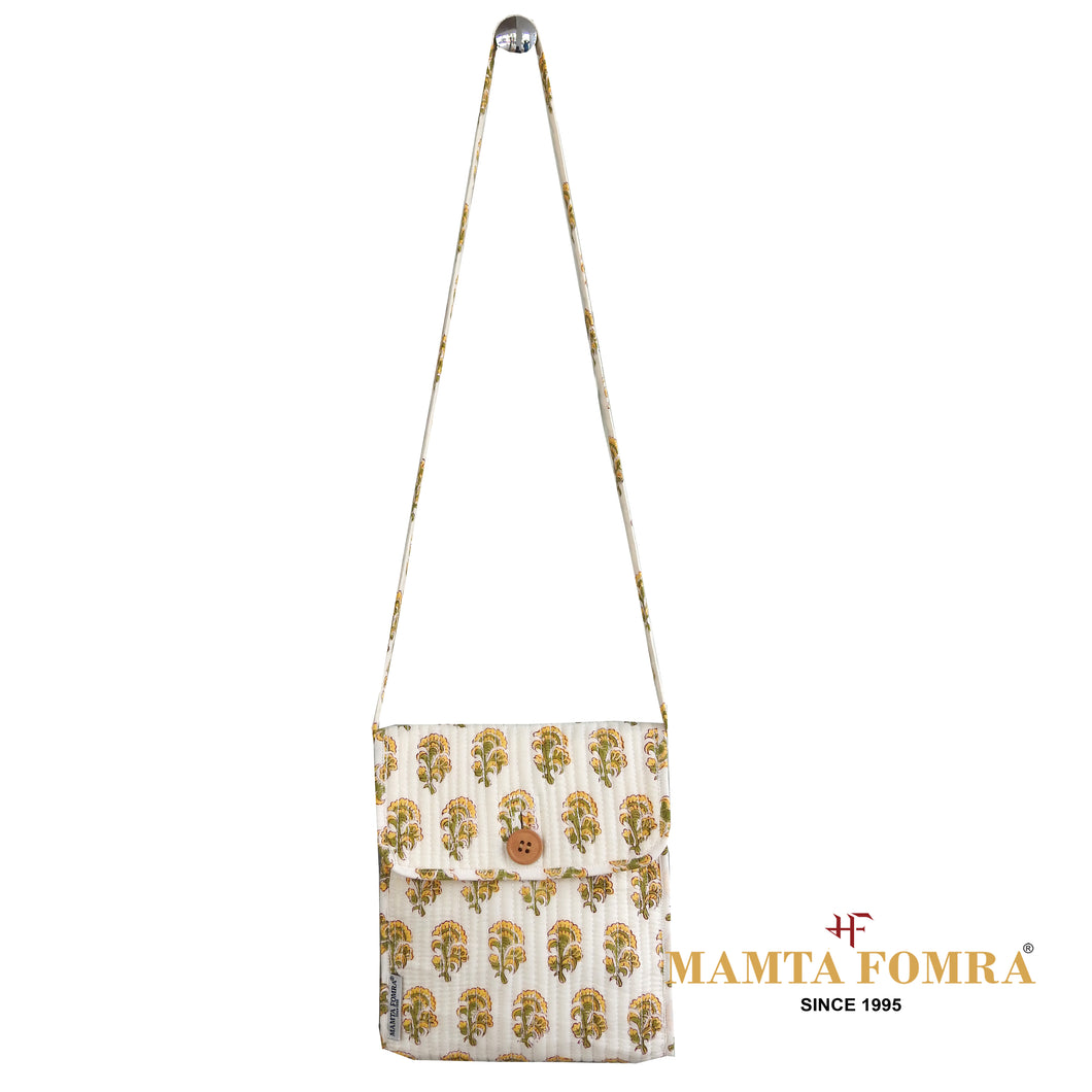 Pure cotton Beige color hand bag