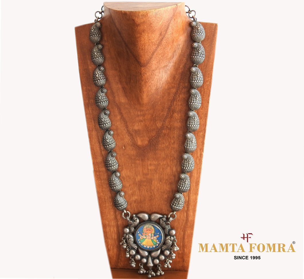 Mango Leaf Nacklace