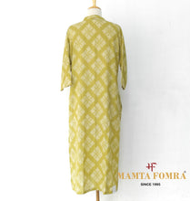 Load image into Gallery viewer, Green linen kurta
