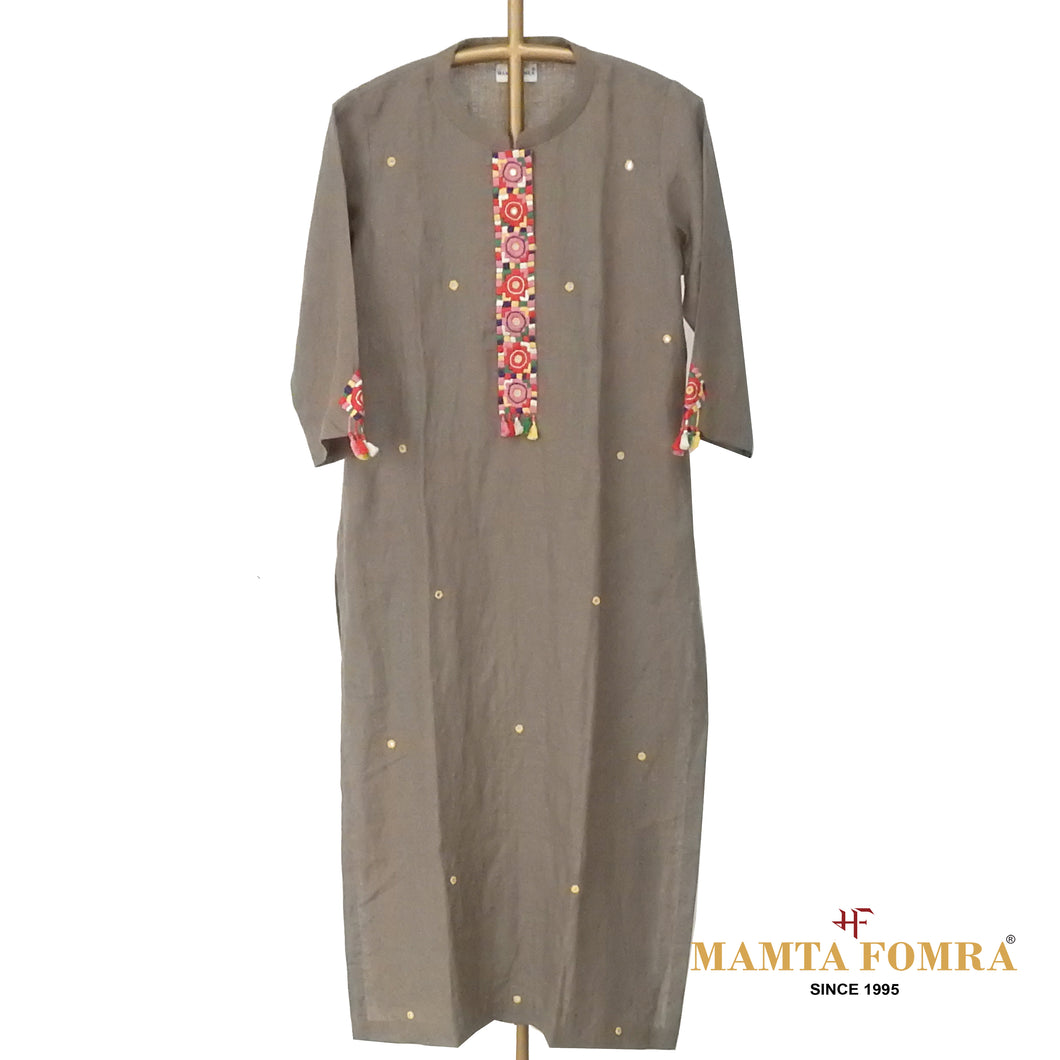 Green Linen Hand Embroidered Kurta