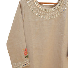 Load image into Gallery viewer, Off-White Linen Hand Embroidered Kurta
