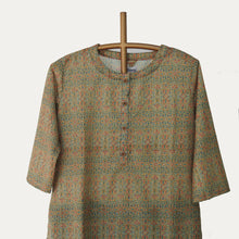 Load image into Gallery viewer, Crepe Printed Straight Cut Kurta Pant
