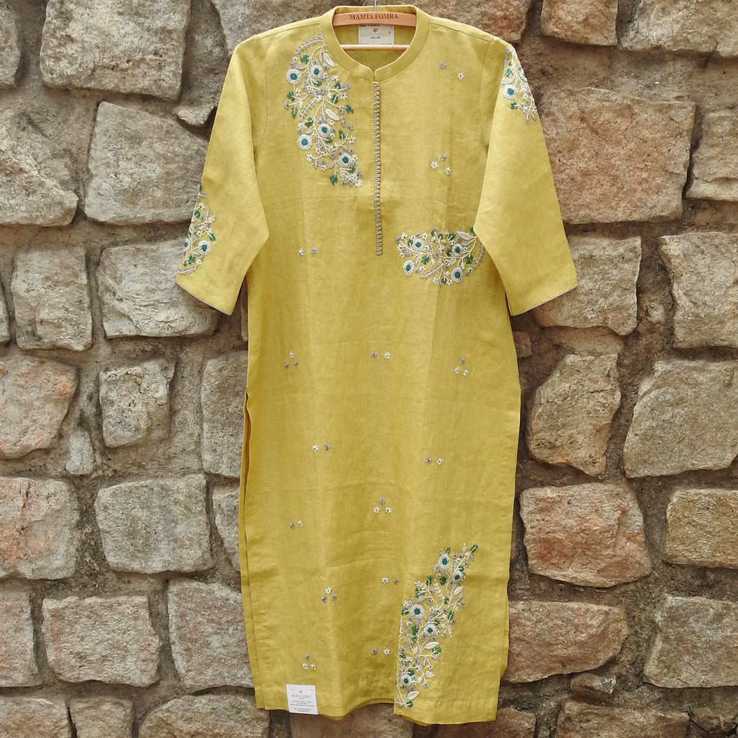 Pineapple Yellow Contrast Kurta with Differentiated Hand Embroidery